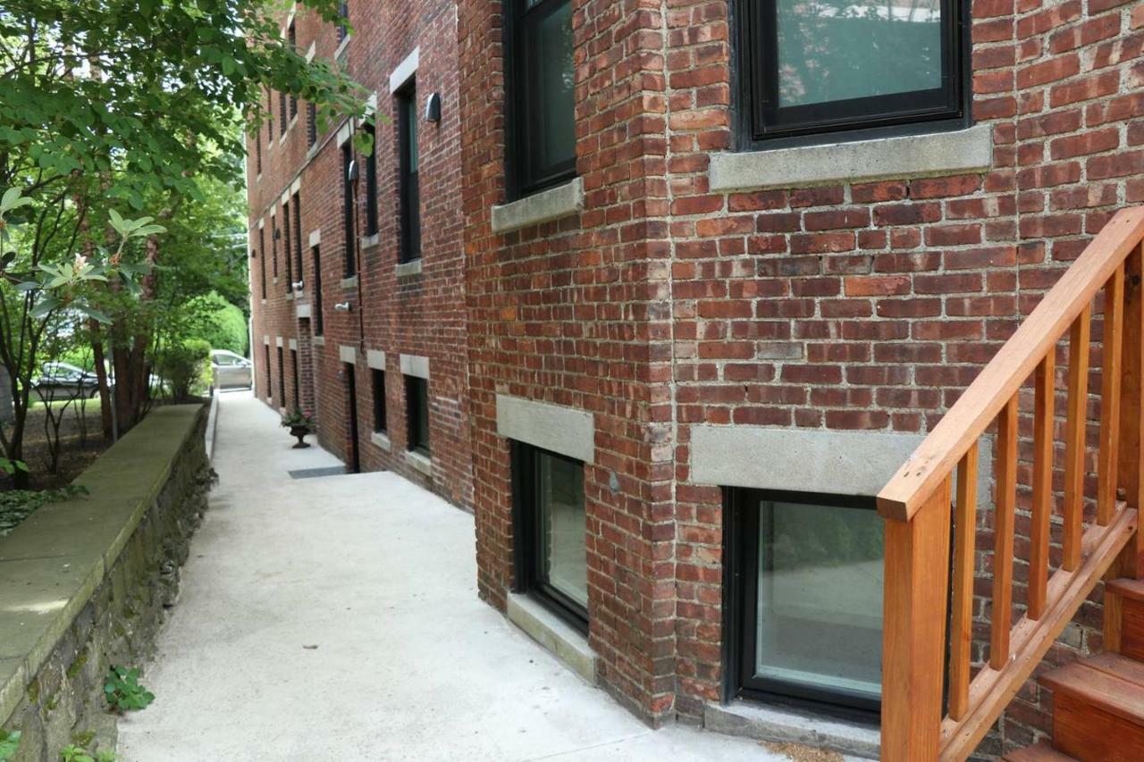 Stylish Studio In Brookline-5Min Train To Boston.. #2 Apartment Exterior foto